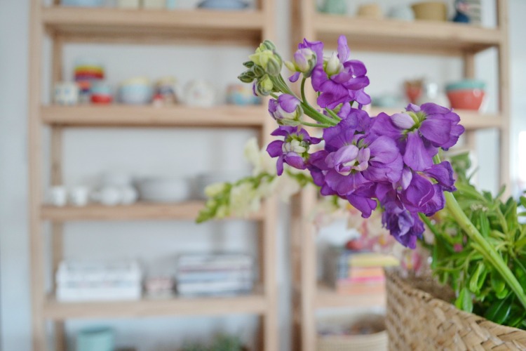 How to make your own wooden shelf