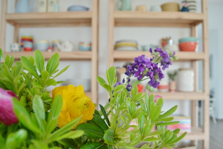 How to make your own wooden shelf